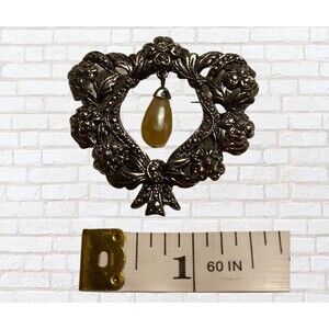 Avon Romantic Renaissance Brooch Vintage 1990's Heart Flowers Marcasite Pin
